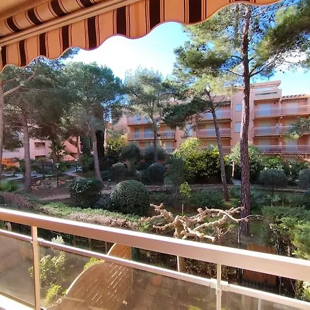 Amiraute A 5mn A Pieds De La Et Commerces * Bormes-les-Mimosas